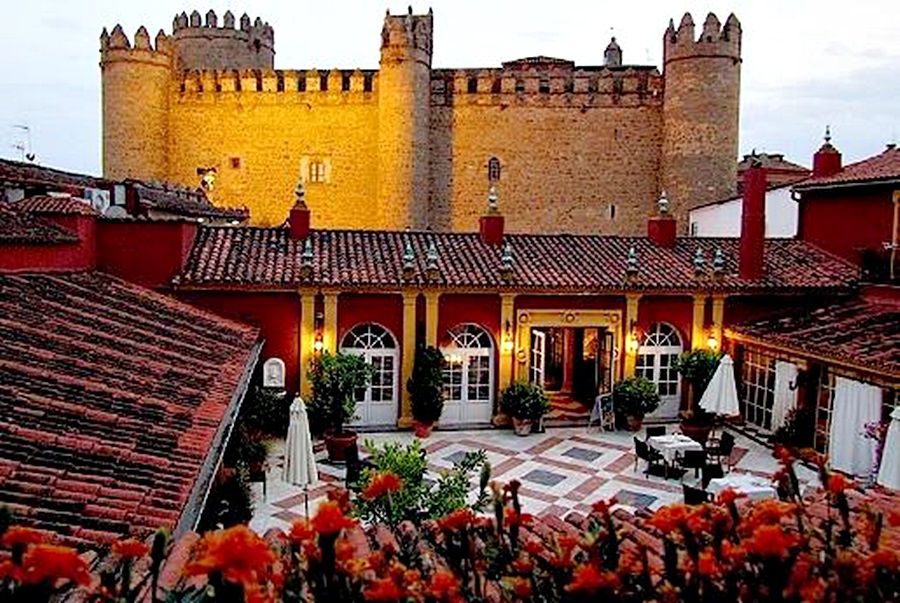 Hotel Huerta Honda Zafra Exteriör bild
