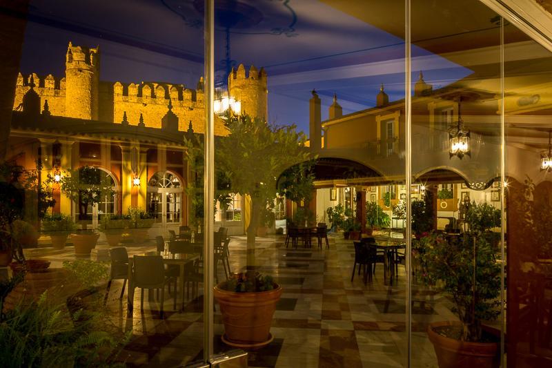 Hotel Huerta Honda Zafra Exteriör bild